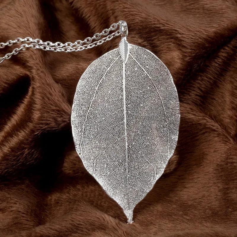 Statement Piece Alloy Necklace with Leaf Pendant