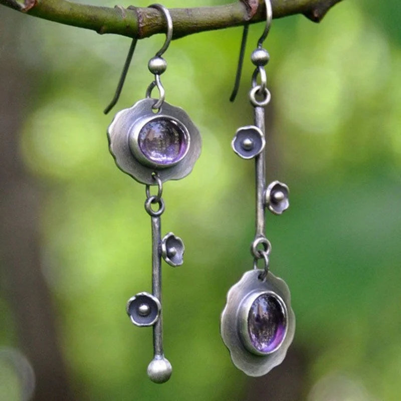 Vintage Inspired Round Stone Flower Alloy Asymmetrical Earrings