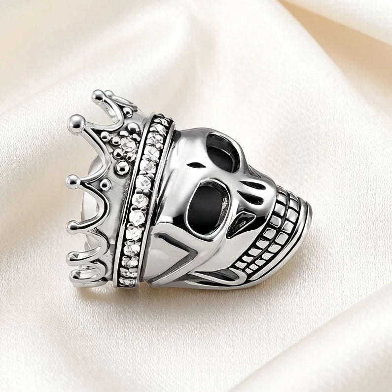 Queen Skull in 925 Sterling Silver with Zircons