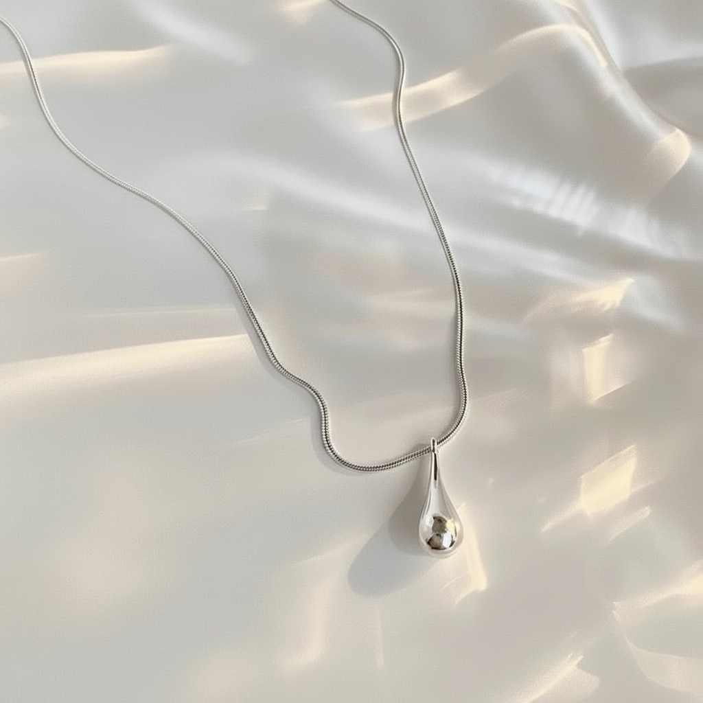 925 Sterling Silver Teardrop Minimalist Necklace