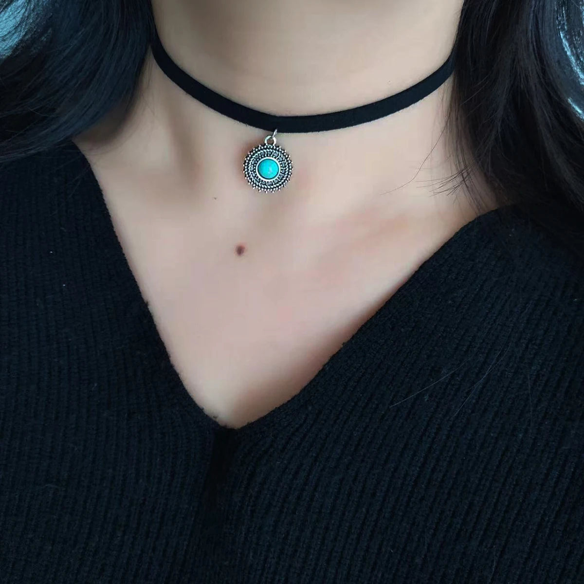Boho Vamp Style Rope Choker Silver Plated Zinc Alloy Turquoise Pendant