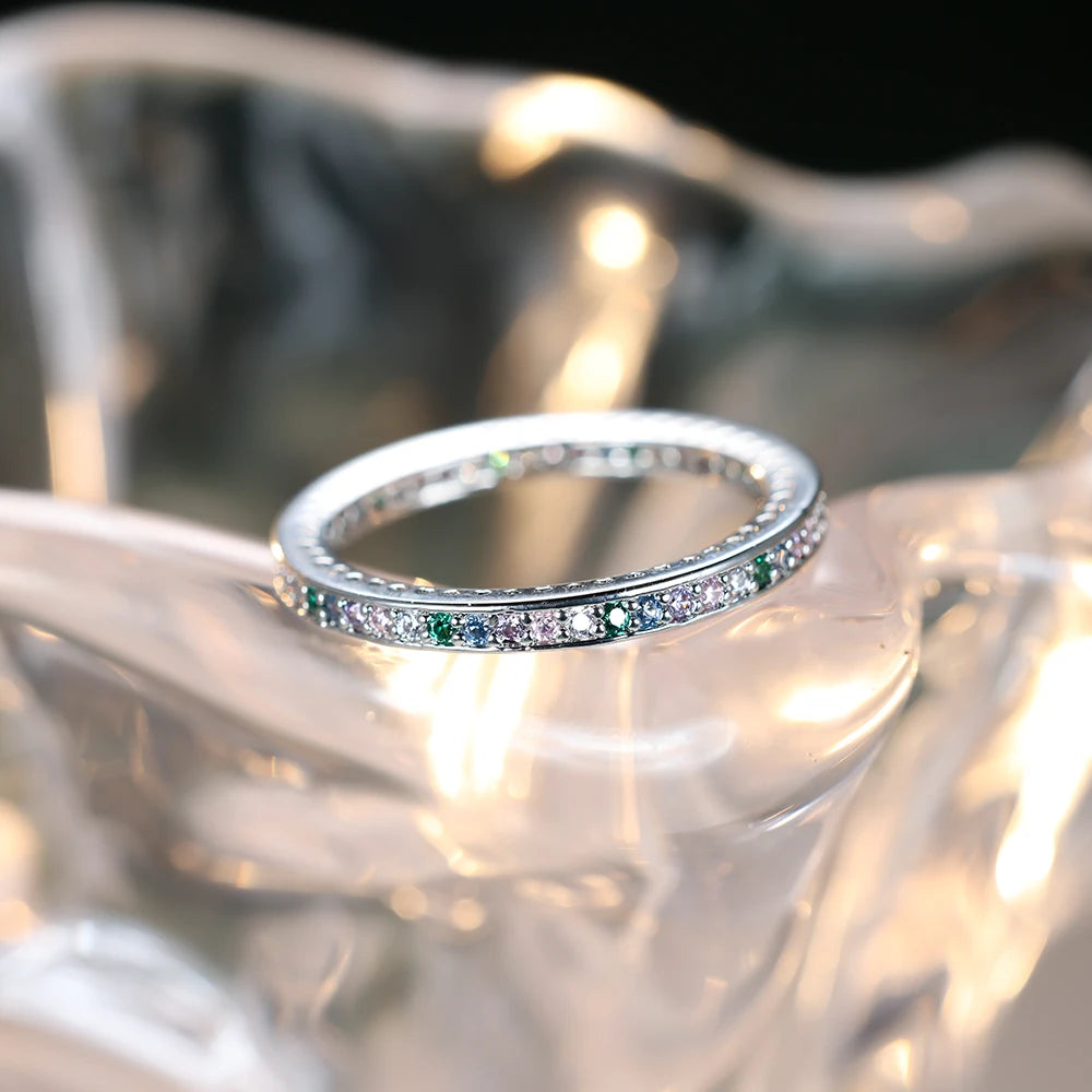 Minimalist Stackable Ring in Zinc Alloy with Zircon Stones