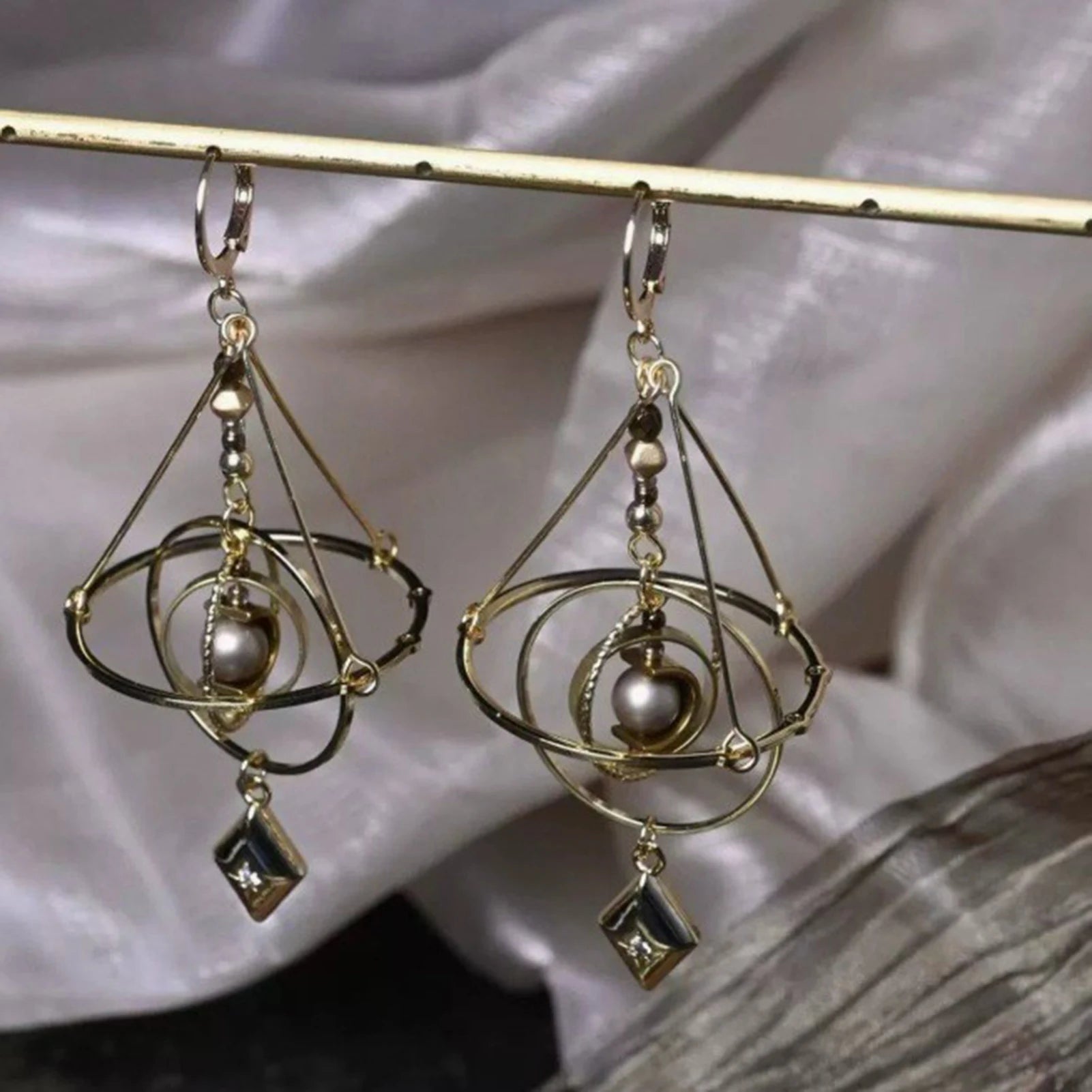 Creative Star Orbit Acrylic Bead Titanium Earrings Geometric