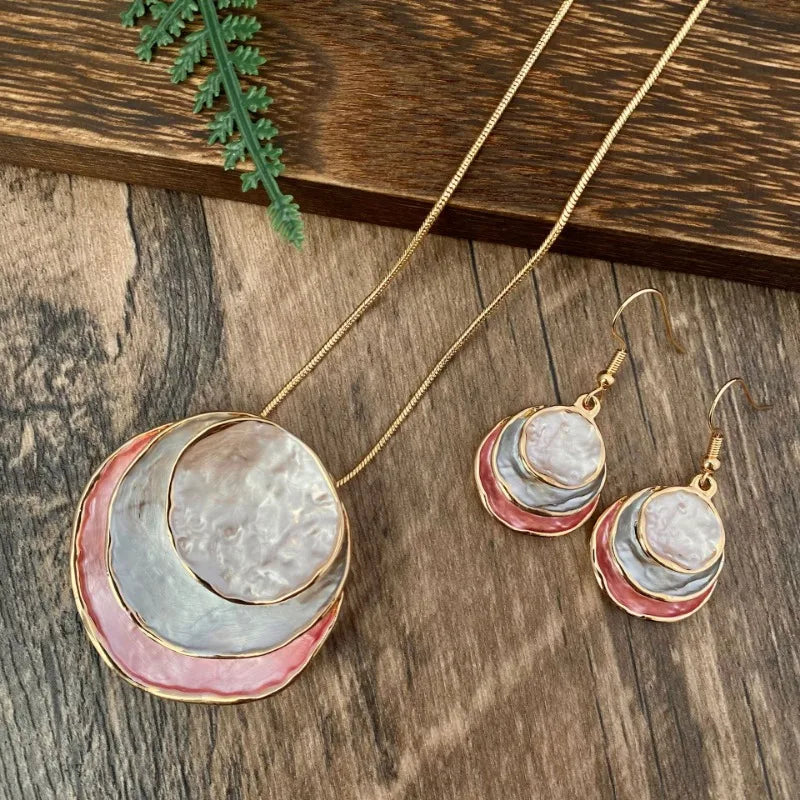Seashell Inspired 3 Shade Unusual Alloy Earrings & Necklace