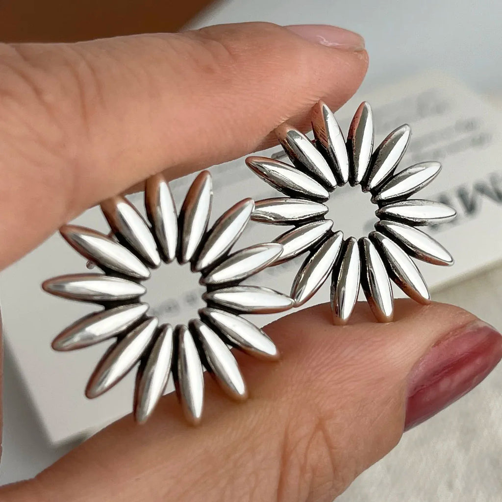 925 Sterling Silver Flower Stud Earrings