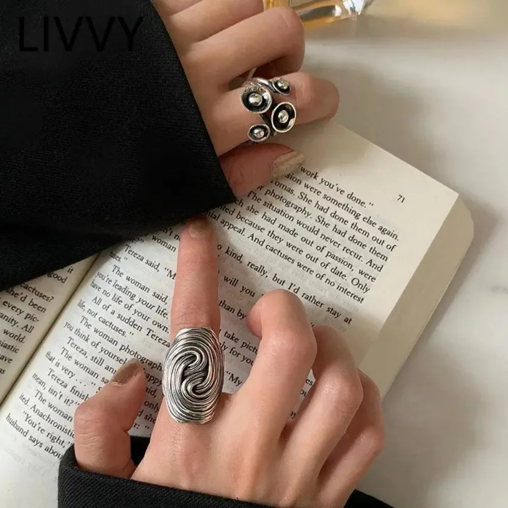 Large Adjustable Zinc Alloy Ring - Geometric, Retro, Exaggerated, Motion, Tornado