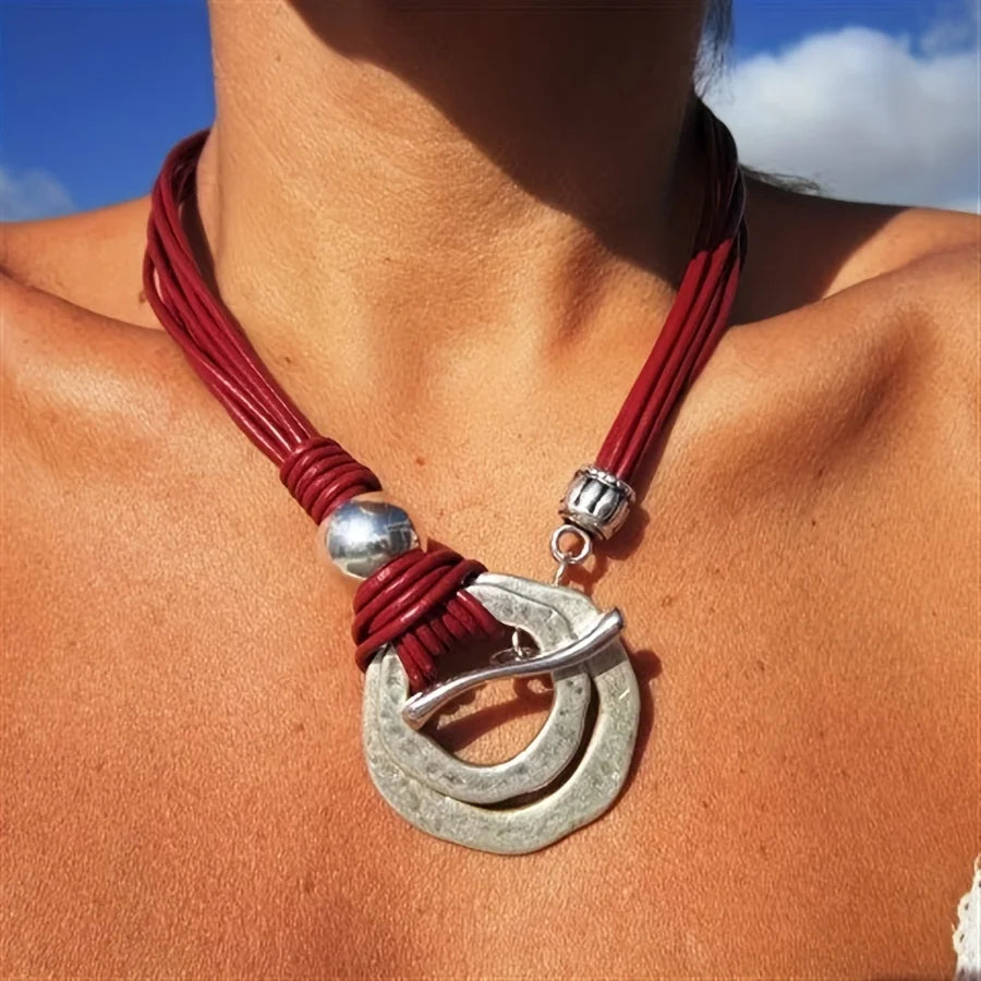 Boho Carved Floral Circle Pendant Alloy Necklace Rope Chain