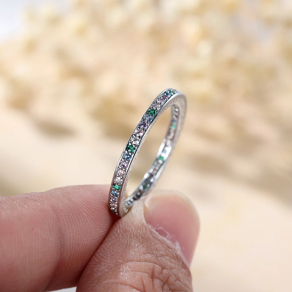 Minimalist Stackable Ring in Zinc Alloy with Zircon Stones