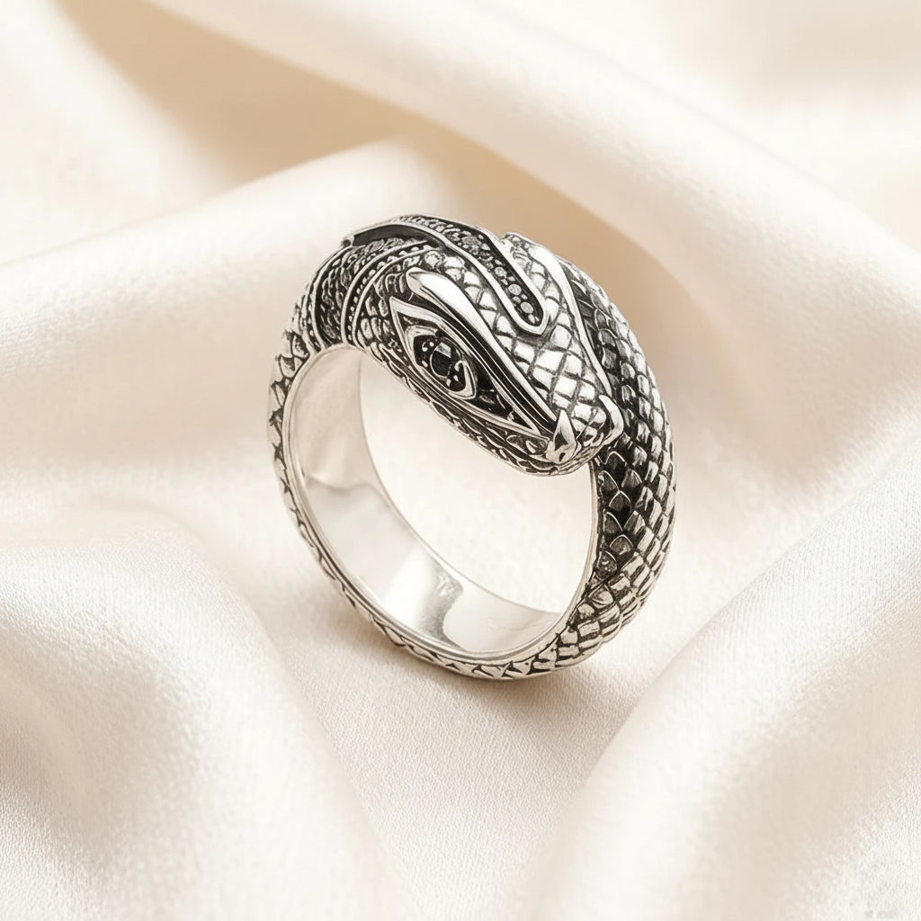 Adjustable Snake Band Ring In 925 Sterling Silver with Zircon Stone