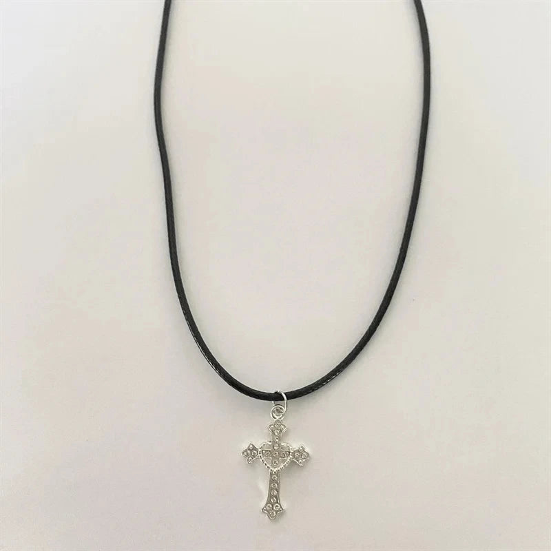 Large Goth Detailed Rhinestone Zinc Alloy Cross Rope Chain Choker