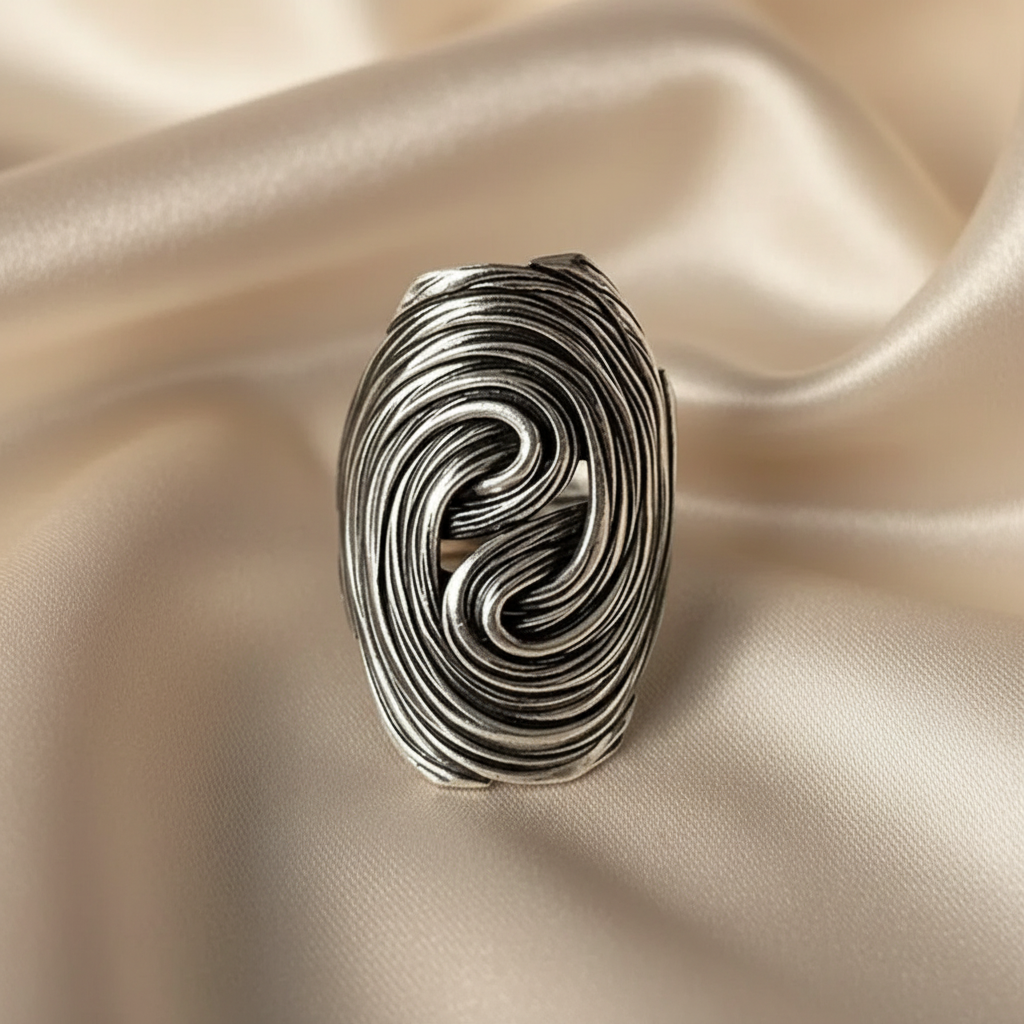 Large Adjustable Zinc Alloy Ring - Geometric, Retro, Exaggerated, Motion, Tornado