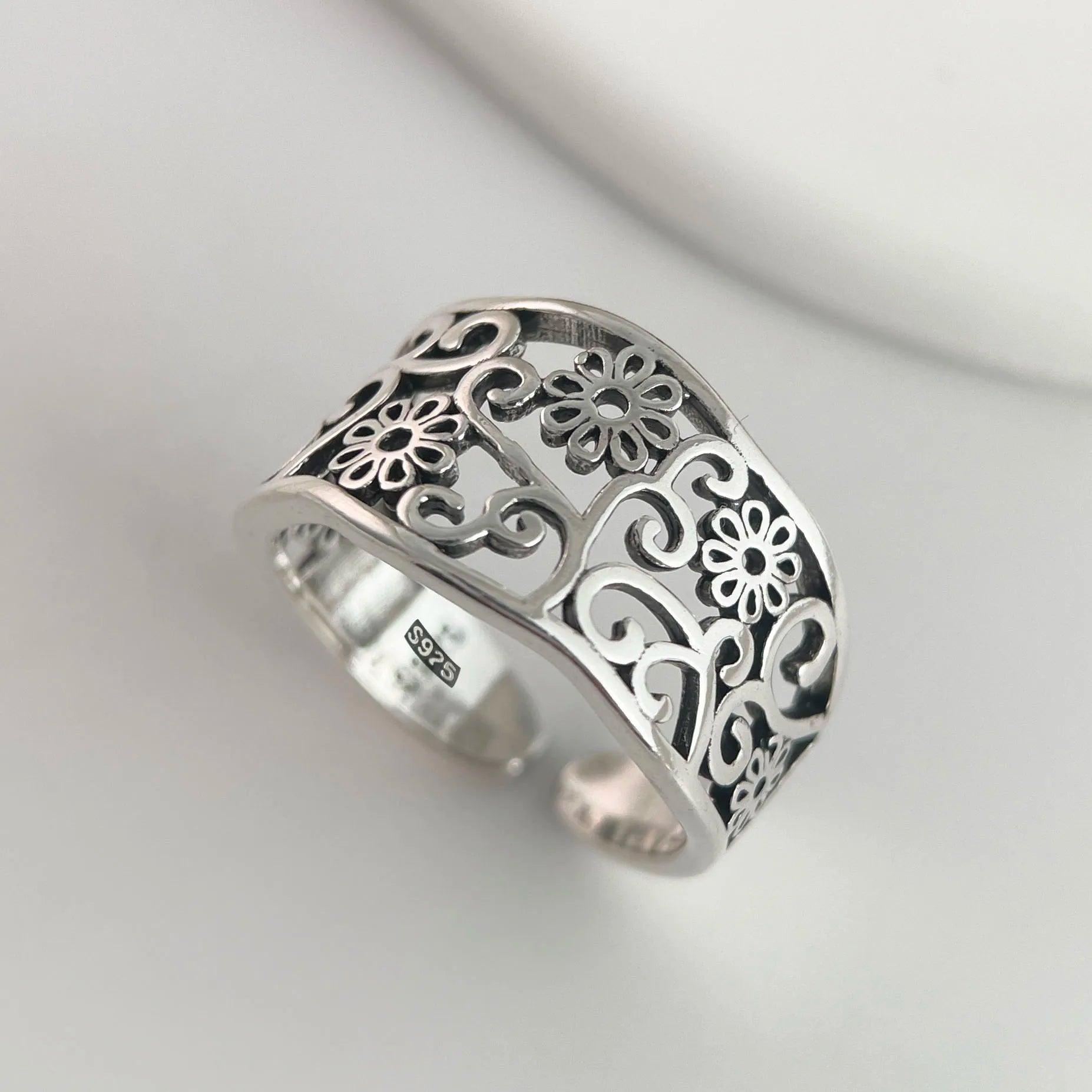 925 Sterling Silver Adjustable Flower Ring