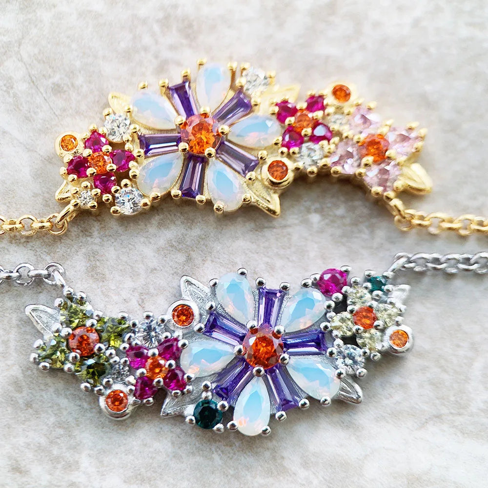 Flower Necklace in 925 Sterling Silver with Zircon Stones