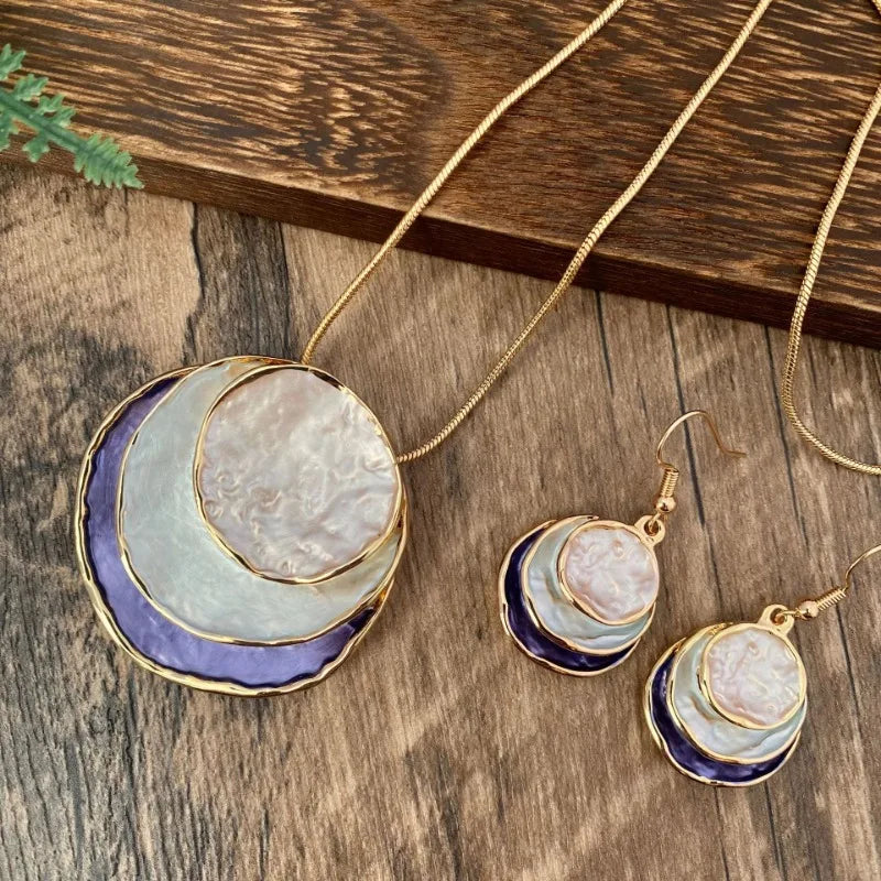 Seashell Inspired 3 Shade Unusual Alloy Earrings & Necklace